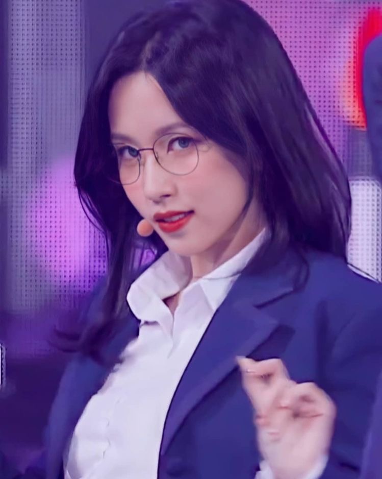 #MINA #미나 #ミナ 🐧 <a href="/JYPETWICE/">TWICE</a>