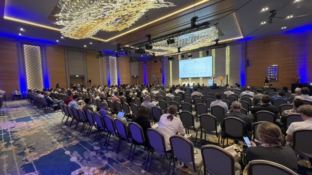 JSDP_AI's tweet image. ヨーロッパデジタル病理学会（ECDIP）が主催する第18回ECDPがベルリンで行われております。
#ECDP2022
日本デジタルパソロジー研究会 #JSDP からは、福岡順也教授とDr. Andrey Bychkovが招聘され、それぞれプレゼンテーションを担当しております。今回の参加者は400名超とのこと。