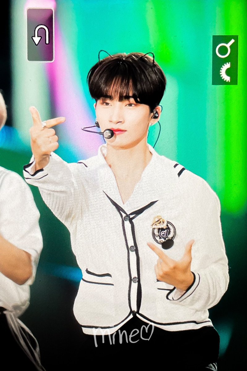 jeffmine0421's tweet photo. 220618

늠름엉아젶키티🐈‍⬛🖤
#EPEX #이펙스 #JEFF #제프 #애깅픙 https://t.co/bLlrzOjWjd