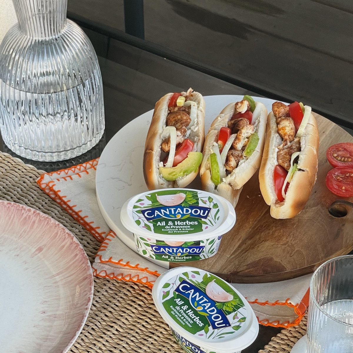 PRfactAG's tweet photo. With whom are you enjoying this summer? ☀️

We supported our client Cantadou in their “So geniesst man zusammen den Sommer” campaign with influencer activations. Nadja Zimmermann, Elvira Legrand, Ella Gianola and Tobias Burger have created wonderful summer and barbecue recipes. https://t.co/yoi1RGNF8w