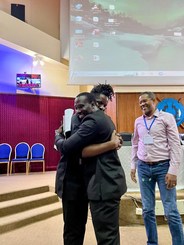 ISGRJRutgers's tweet photo. Hugs to close out the #Dakartranslationsymposium, an unprecedented first global initiative fostering dialogue and togetherness across 4 continents and 4 languages. A powerful 5 days.
@Pardlo @patrickrosal @MariaRBeltran #BabaBadji #MichelleStephens @UCAD_Senegal @RutgersU https://t.co/xnUZnOosW0