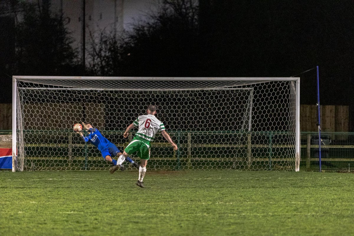 afchackleton_'s tweet image. Our next award to be presented is the Unsung Hero award, with this year’s recipient being AFC’s number 1 @BenClarke96 👏🏻🏆