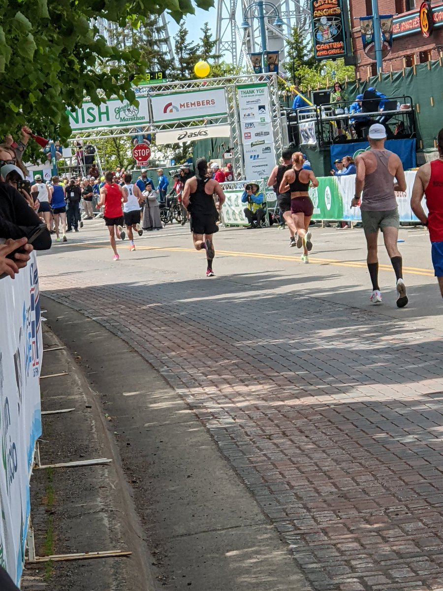 SiobhanSzabo1's tweet photo. He keeps getting faster! Steve finished the Duluth, MN marathon in 2:58. So proud of him. And we got to enjoy a few days in Duluth. Beautiful marathon course and city ❤️ https://t.co/iU432Cy9h0