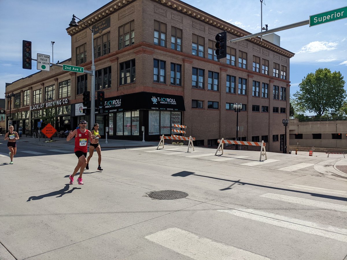 SiobhanSzabo1's tweet photo. He keeps getting faster! Steve finished the Duluth, MN marathon in 2:58. So proud of him. And we got to enjoy a few days in Duluth. Beautiful marathon course and city ❤️ https://t.co/iU432Cy9h0