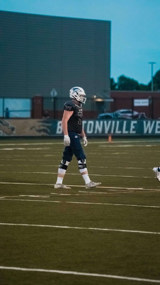 After a great camp and talk with <a href="/CoachButchJones/">Butch Jones</a> and <a href="/CoachAKwon/">Andy Kwon</a> Blessed to receive my second D1 offer from The University of Arkansas State  <a href="/coachbpratt/">Bryan Pratt</a> <a href="/BVille_West_FB/">Wolverine Football</a>