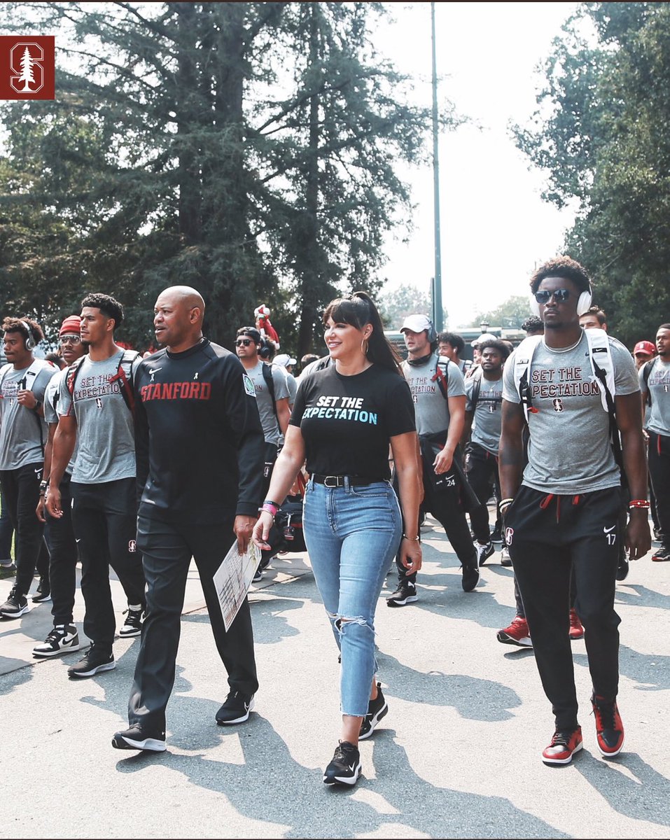 Brenda Tracy tweet media