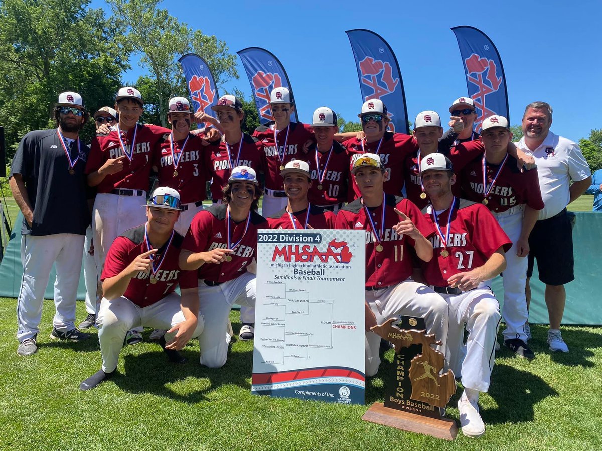 GR BASEBALL tweet media