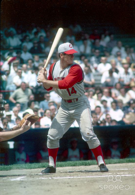 OleTimeHardball's tweet photo. Pete Rose. No batting gloves. No batting helmet 

Old school baseball for the win https://t.co/NsBVibQXgf