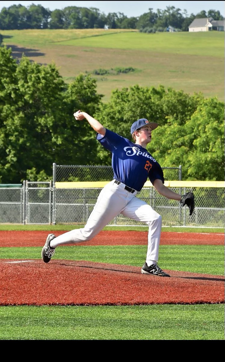 CodyCutone's tweet photo. I had great time this week in Reading.  Looking forward to the upcoming Cap Classic. 🔵🟠⚾️ @ahoff0905 @Josh_Sharpless @chaserowe23 @Spikes_Baseball https://t.co/Shuxf0TaUr