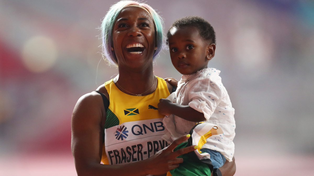 5 fastest times ran by Shelly-Ann Fraser Pryce🇯🇲 :

1. 10.60 (2021 in Switzerland)
2. 10.63 (2021 in Jamaica)
3. 10.67 (2022 in Kenya)
4. 10.67 (2022 in France)
5. 10.70 (2012 in Jamaica)

4/5 coming after the birth of her son