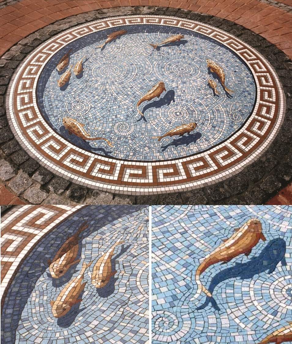 archeohistories's tweet image. Fish Pond mosaic by Gary Drostle. It's made of vitreous ceramic tesserae using a ‘reverse technique’ and measures 2 meters in diameter. Made for a small public garden in Croydon, Surrey, UK, it won several art awards.

#archaeohistories