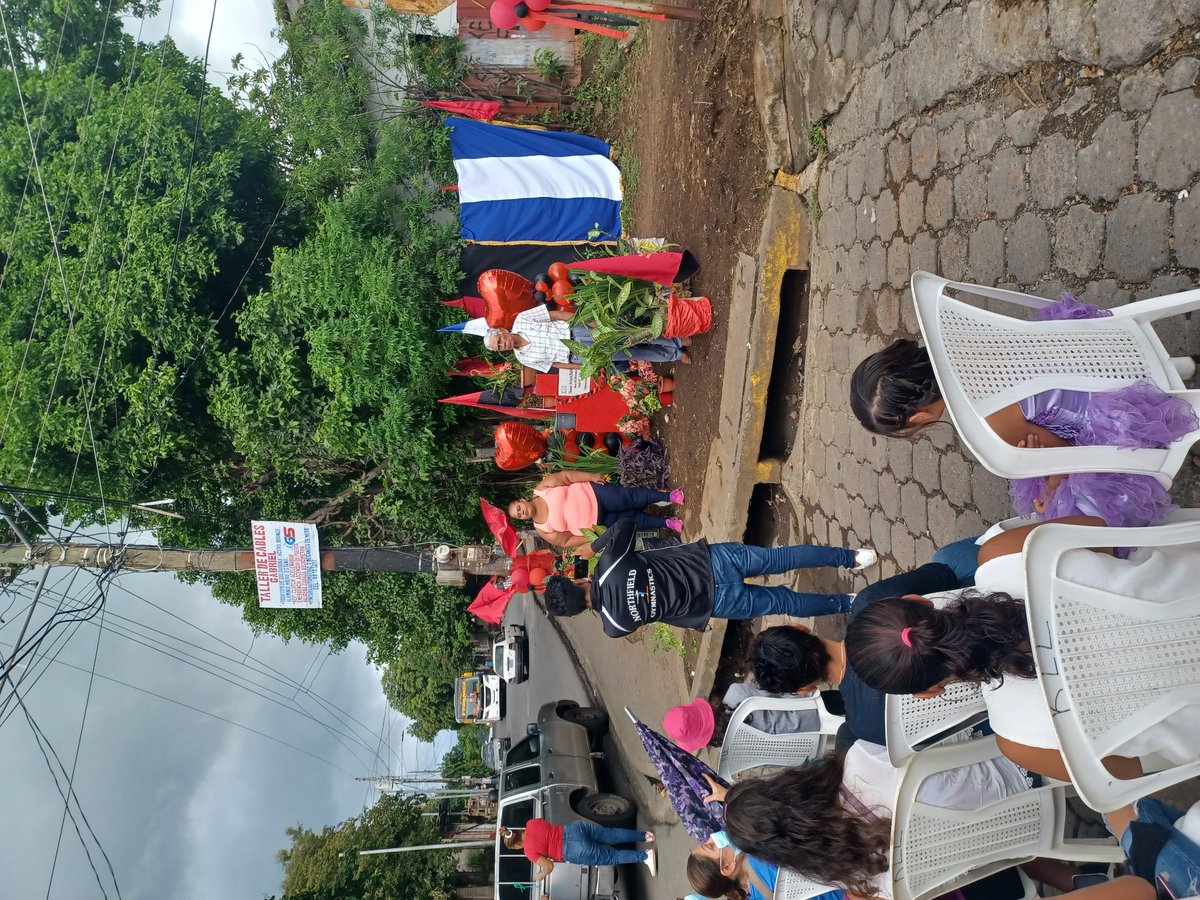 Segunda calle de barrio sierra maestra, homenaje a nuestro prócer Thomas Antonio Padilla Lechado
Presente, Presente...