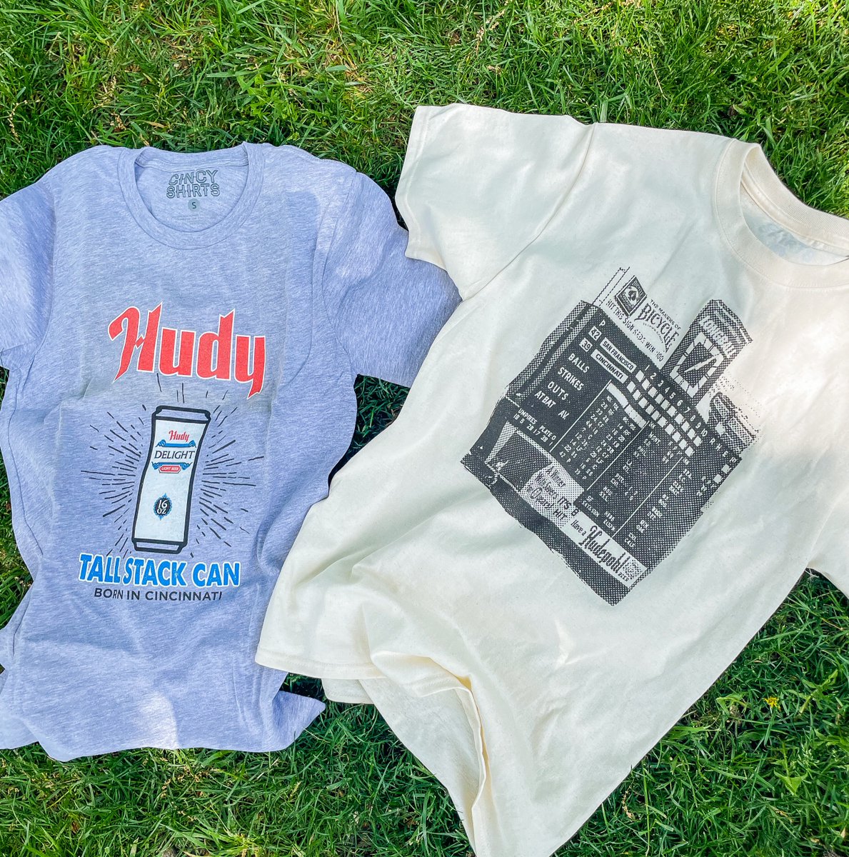 CincyShirts's tweet photo. The only thing better than a beer is a beer at the ballpark. 🍺⚾ 
.
.
#cincyshirts #drinklocal #cincybeer #cincythings #allcincyallday https://t.co/DcNwm1xGDS