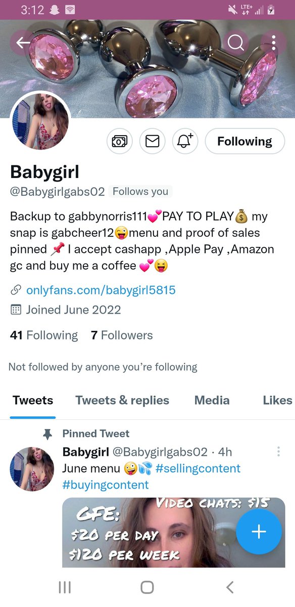 buyingcontentt's tweet photo. Yo do not buy from her she scamming frrr #BUYINGCONTENT #SellingContent https://t.co/7L1Eobr9ES