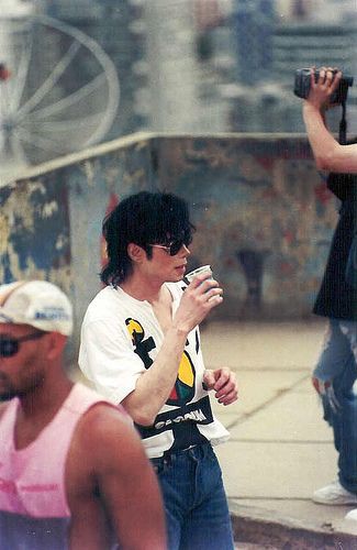 michaelp1cs's tweet photo. Michael in brazil, 1996 https://t.co/CznRvgxE8g
