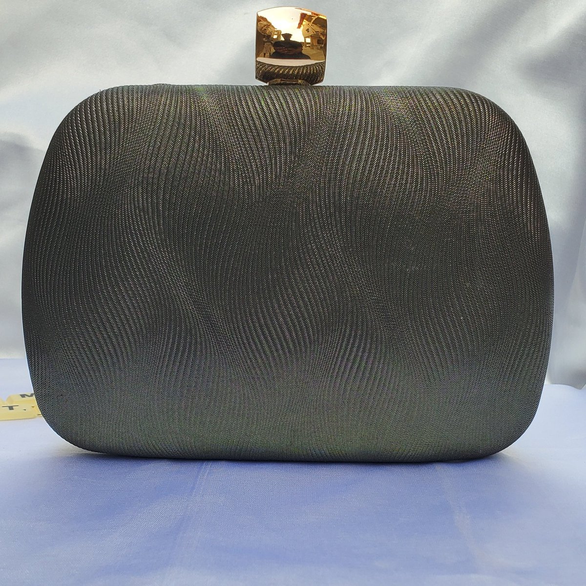 aremart_stores's tweet photo. Purse
Normal price: NGN 6,500
Sales price: NGN 5,500
Color: As displayed 

cc @_DammyB_ 

#NIGHTMARKETWITHDAMMYB https://t.co/N08Ksuo5VV