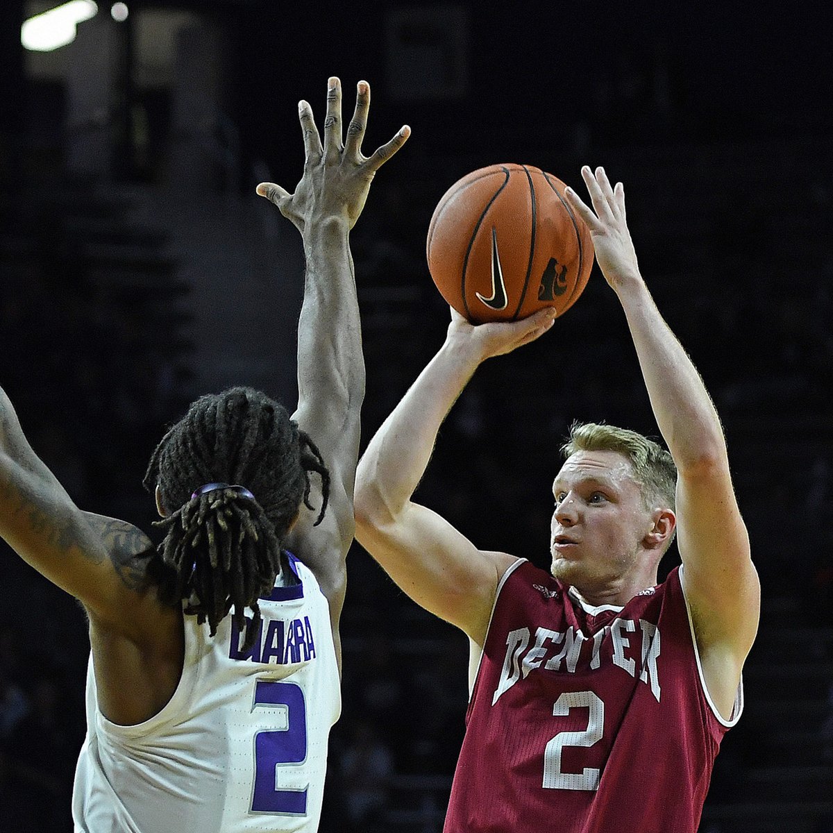 DU_MensHoops's tweet photo. 𝘼𝙇𝙐𝙈𝙉𝙄 𝙎𝙋𝙊𝙏𝙇𝙄𝙂𝙃𝙏: 𝙅𝙊𝙀 𝙍𝙊𝙎𝙂𝘼
 @JoeRosga

- Played from 2015-19.
- 4th on the all-time scoring list w/ 1,621 career points.
- 2017-18 First Team All-Summit League.
- 2015-16 Summit League All-Newcomer Team.

#ItsTime https://t.co/yk2KIUwZLe