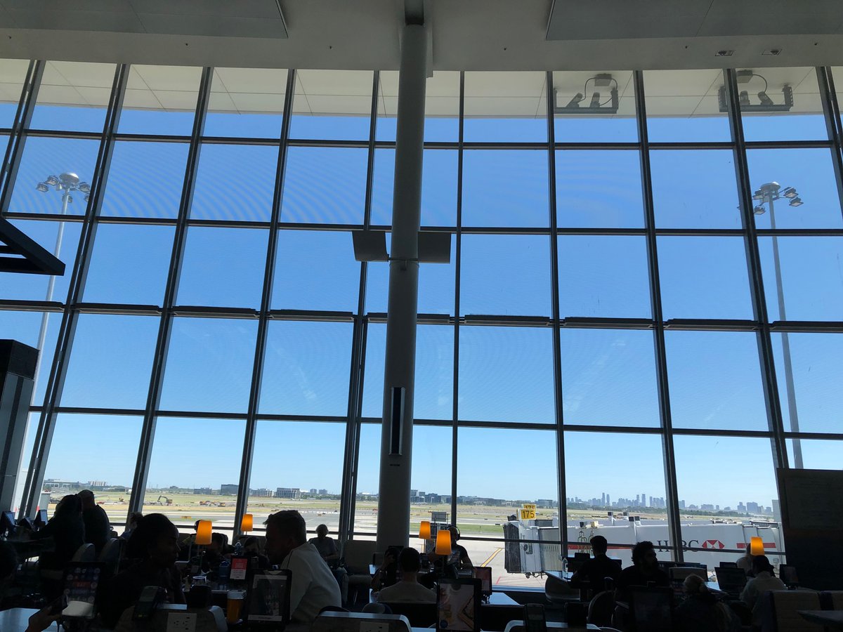 HuangSymphony's tweet photo. Gearing up for my flight to Paris for the HFM22 conference next week! First time at gate E at Pearson airport and I gotta say, it’s a step up from the domestic gates. https://t.co/FfBAgkE4rI