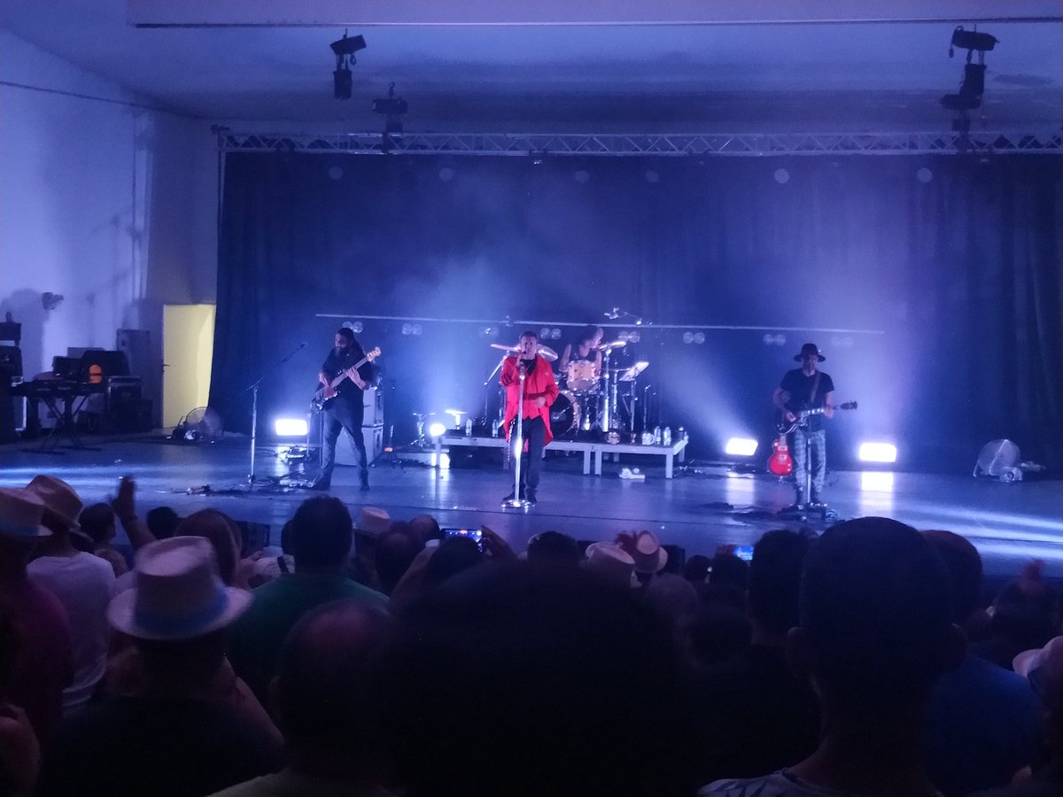 colpbol's tweet photo. Hoy apoyando a @ASINDOWN en su festival benéfico "No te cambio por nadie" y disfrutando del concierto solidario de #Yambu @OficialRevolver #LosRebeldes y #SeguridadSocial 😎
Gràcies a vosaltres per la tasca que feu! 👏👏👏
#GeneticamenteRebeldes https://t.co/zy86ANrMrh