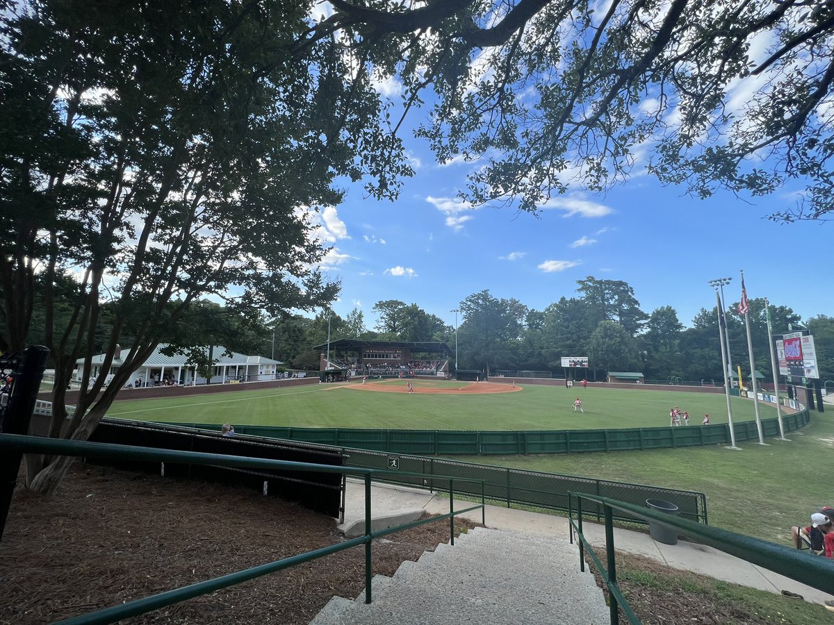 Scooter7150's tweet photo. There’s some good spots in this town to watch baseball but this might be at the top of the list https://t.co/tjpUmylqyX