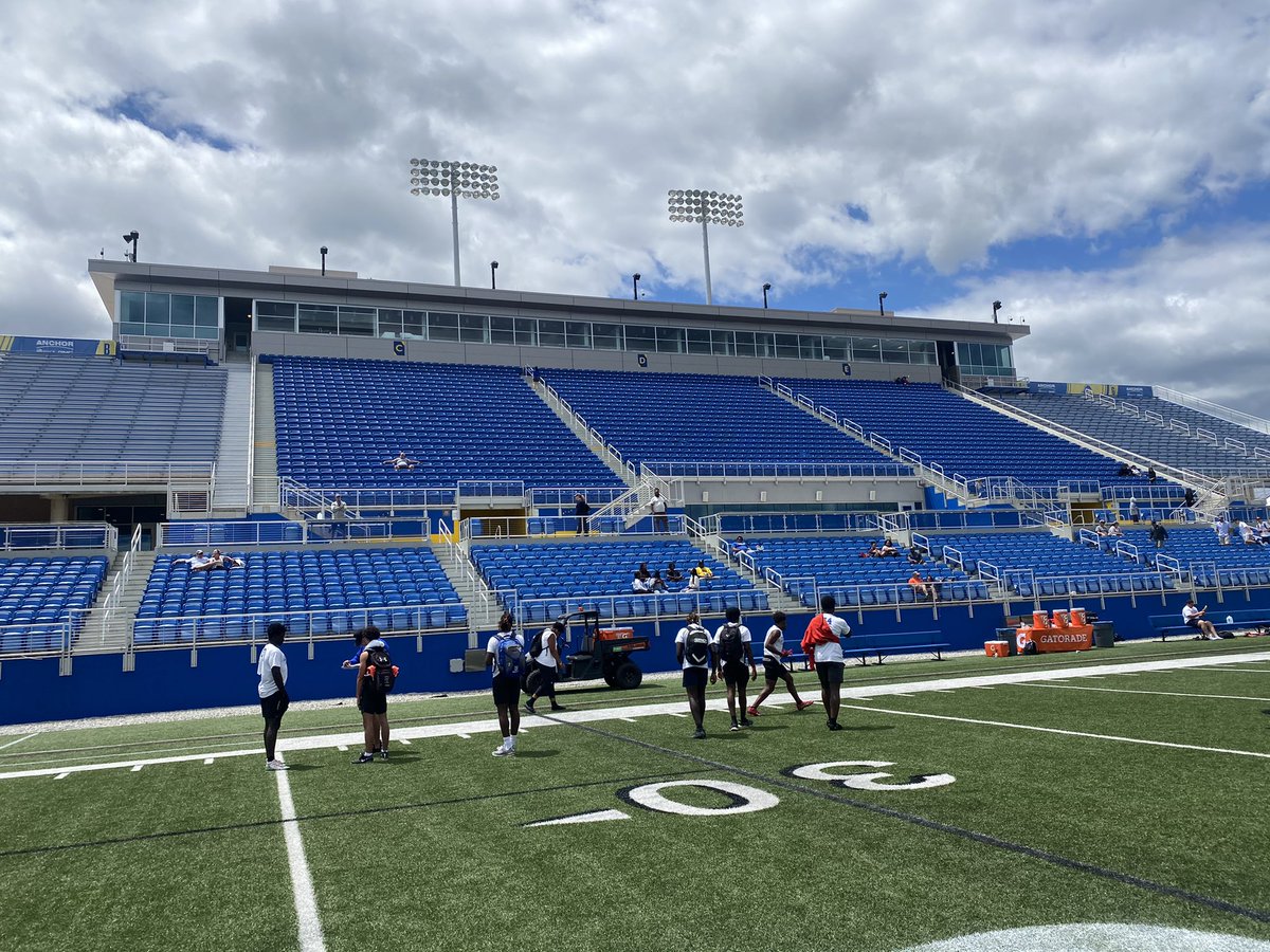 MilesButt1's tweet image. I enjoyed competing @DelawareFB today (#18) ...
I got a new PB: 9ft 7in - Broad Jump. Thank you to @coach_cope and all the other staff for helping me develop my game. @coachferg @_nickhunterr12 

HS: @filtonpride @rory_humphrey