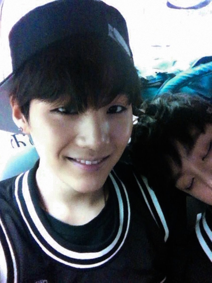 yoonkook archive tweet media