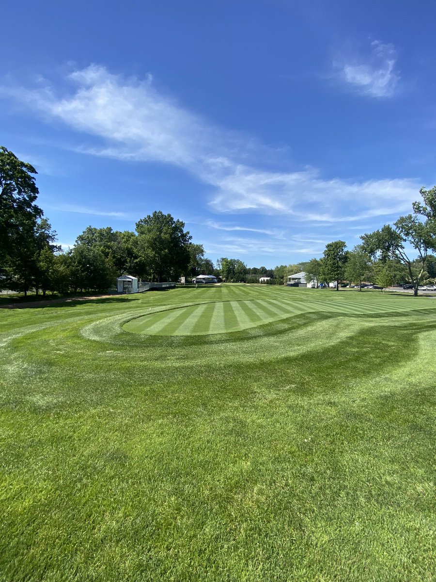 This past week I had the opportunity to volunteer for advance week at the US Senior Open <a href="/SVCCGolfShop/">Saucon Valley</a> . Awesome time! I want to thank the amazing staff there for having me and teaching me on their spectacular course. I hope everyone gets to see all of their hard work next week.