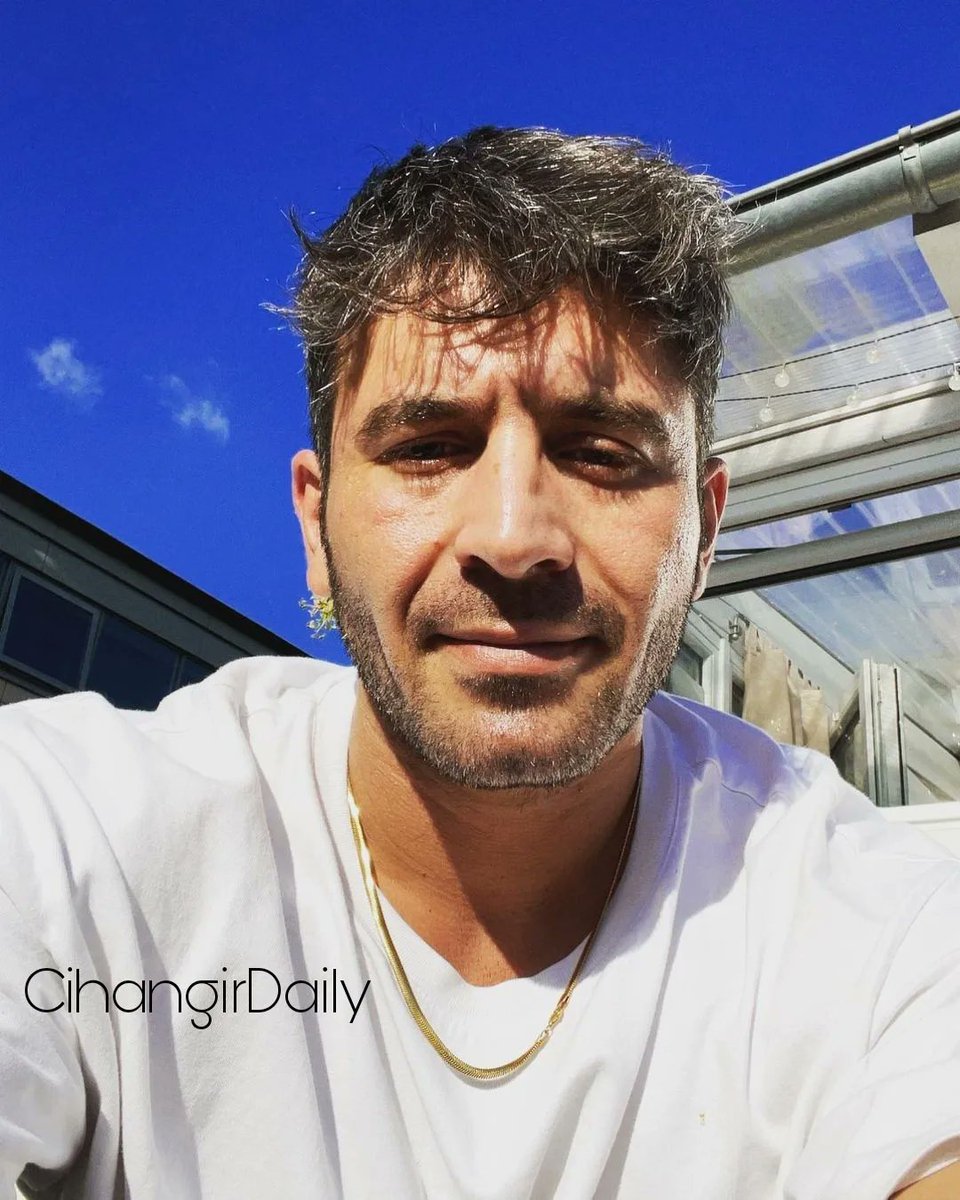 CihangirDaily's tweet photo. Cio via İnstagram Post / 16.06.2022 ⚡

#CihangirCeyhan CihangirCeyhan https://t.co/knE6pYEzCe