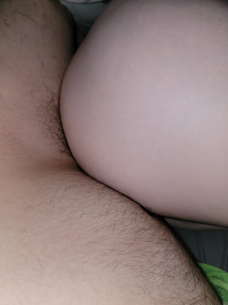 brittandkyle69's tweet photo. Can yall guess ehat this is? Subscribe to see more!!! https://t.co/qWGSlDe883 https://t.co/GqnfrSdb2s