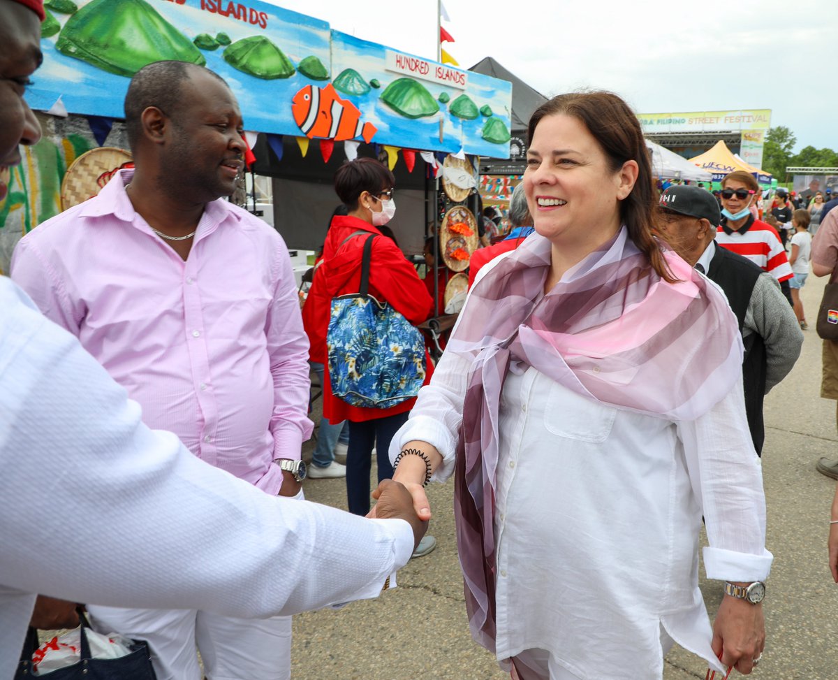 It was wonderful to be a part of the Filipino Street Festival today, connecting with our Filipino communities, enjoying the sights and sounds of this beautiful culture, and sharing a visit with our friends at #CKJS.