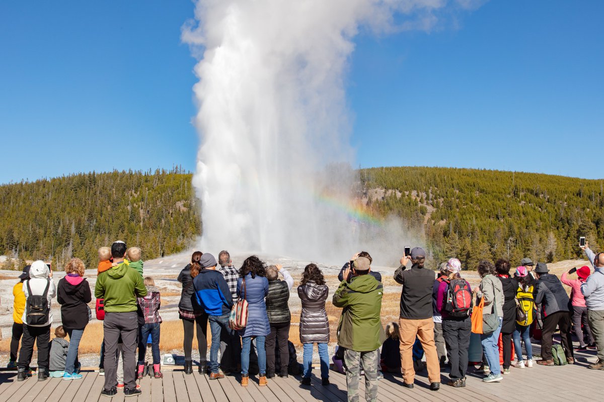 ⚠️6/18 UPDATE⚠️
Yellowstone's south loop will reopen to the public June 22; Visitors traveling to park in coming weeks must stay informed about new interim visitor entry system. View more info: go.nps.gov/YELLflood
