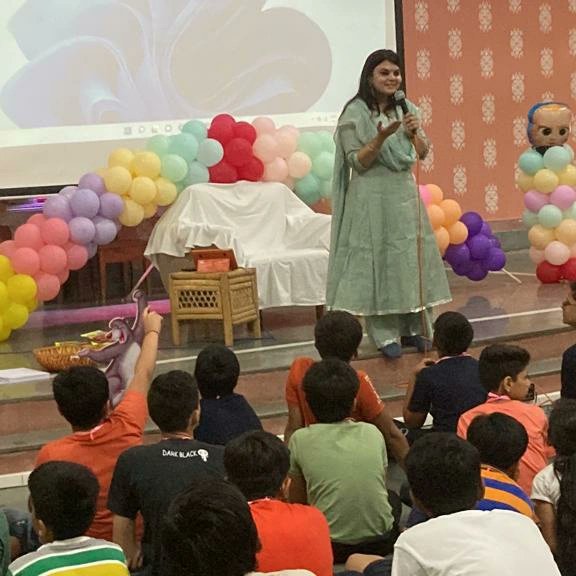ESHITADESAI's tweet photo. May Summer Blast !!!
Conducted #Summer #adventure #camp #2022 at #vasadashram #gujarat with nearly 100 #children from Surat &amp; across gujarat 

Gratitude gurudev @SriSri for shaping these little ones with power, wisdom &amp; energy 
#utkarshyoga #medhayoga #sumercamp #gujarat #surat https://t.co/SioT5Q3vGW