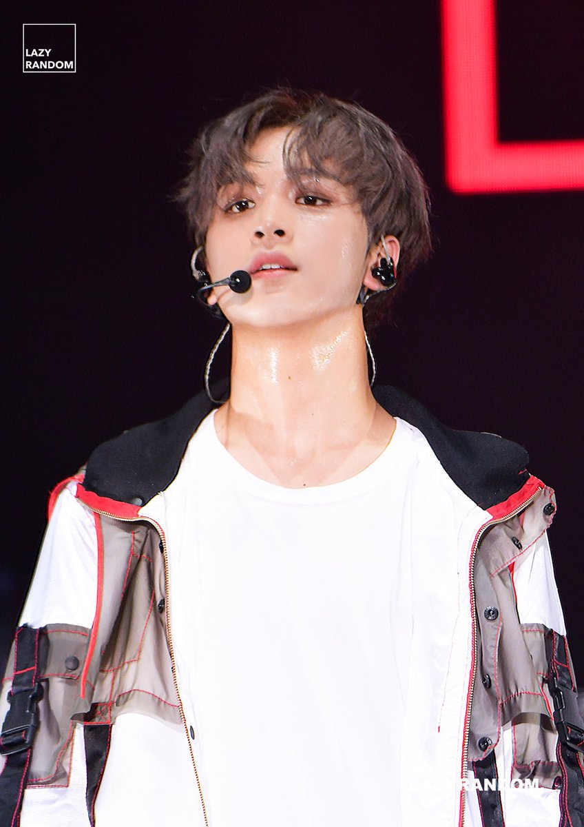 어제 해찬이 얼굴이 런던 생각이 많이 남 ㅠㅠㅠ 너무 이뻤어잉