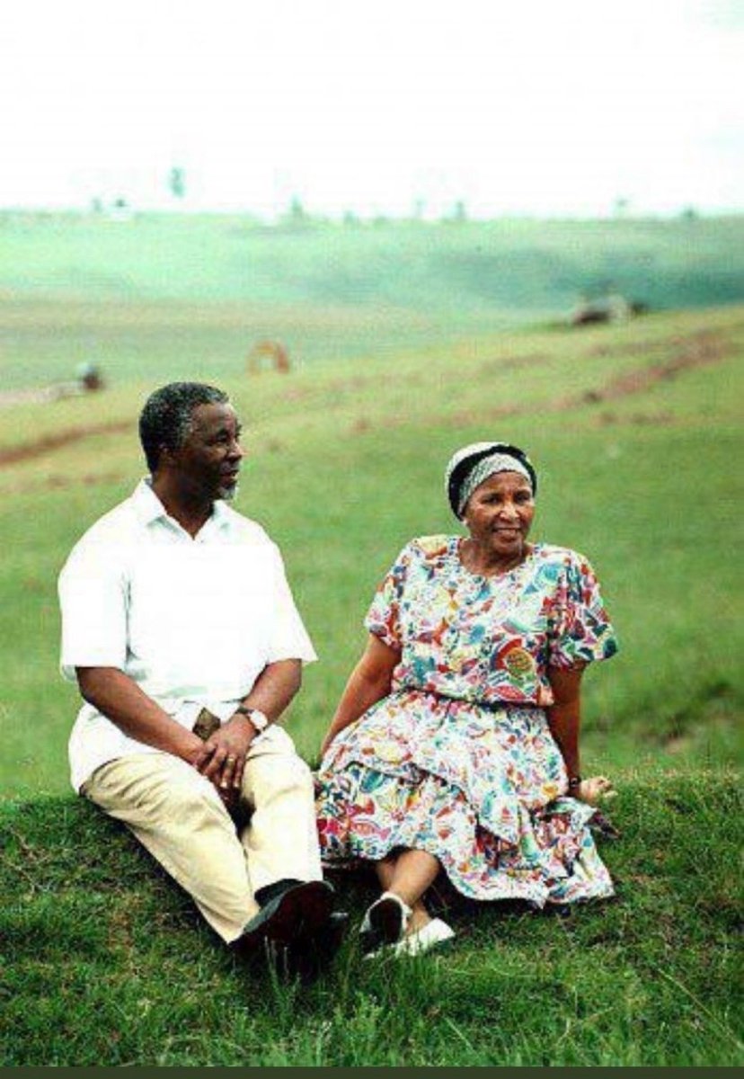 tito_mboweni's tweet photo. Sorry about this. The world has changed, so I can now do this. I know that you won’t like it. But in any case. HAPPY BIRTHDAY ZIZI! You are old now.. Good talking earlier. https://t.co/5GDilAgAsQ