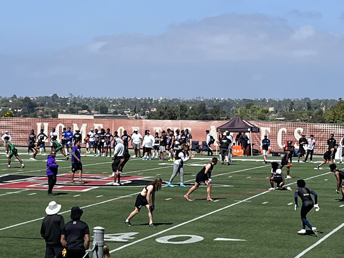 FuentesRCHS's tweet photo. Congrats to the @RCHSCougarsFB team on winning the San Diego State HS passing league tournament! They competed and showed championship mentality the entire weekend! @RanchoHSCougars https://t.co/5FYRHlRQ4D