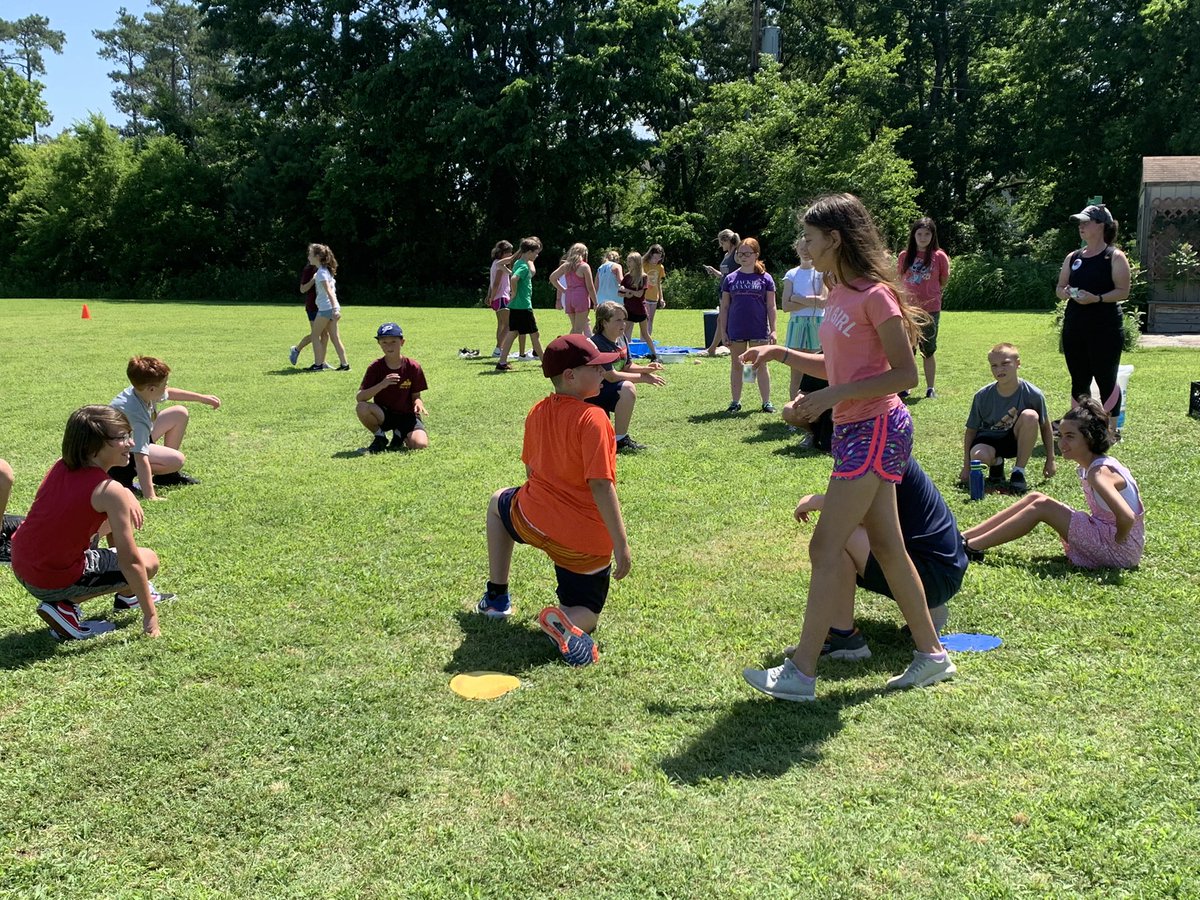 PoquosonES's tweet photo. A fun last day of school at PES! Celebrating with a fantastic Field Day! https://t.co/fWEjcJSw0O