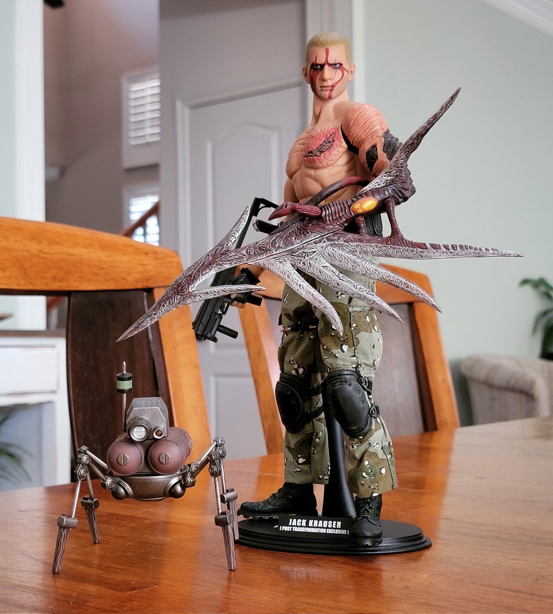 unboxux's tweet photo. Here's an oldie. Hot Toys 2007 Resident Evil series releases. https://t.co/O4uSfOFNO8
