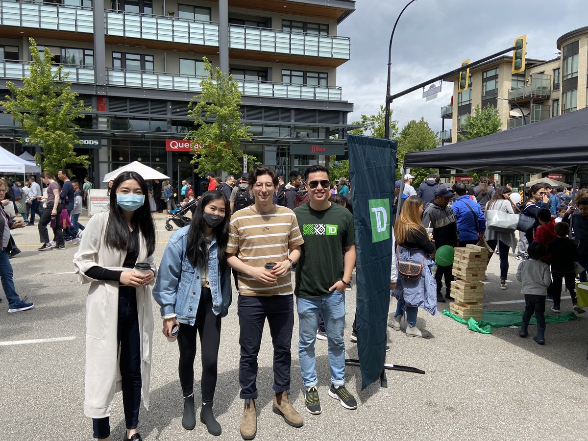 Hatsoff Day is back! 🥳 @EricLamTD <a href="/AlexLu_TD/">Alex Lu</a>  Spending some fun time with the Burnaby Heights neighborhood at 393❤<a href="/ParisaBehaein/">Parisa Behaein</a>