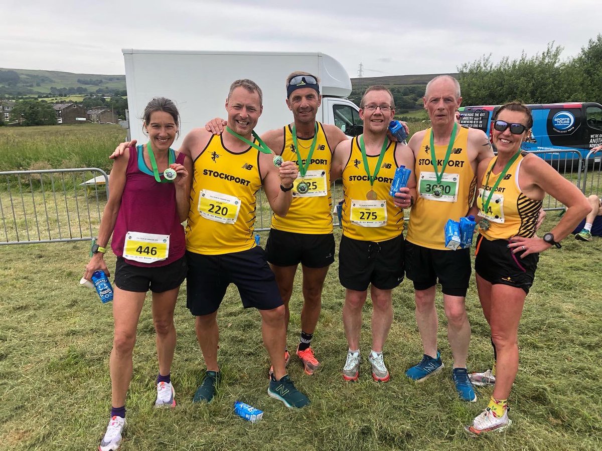 MarkBousie's tweet photo. #TourOfTameside stage 3: #herohalfmarathon on the #longdendaletrail. Tough after 3 challenging courses on consecutive days. ‘Just’ the #hyde7mile tomorrow & @touroftameside 2022 is done. @TheRunningBee @LocalRunnersPod @RunStockport @RunComPod @TeachersRunClub @UKRunChat #TOT22 https://t.co/mfdigan8ae