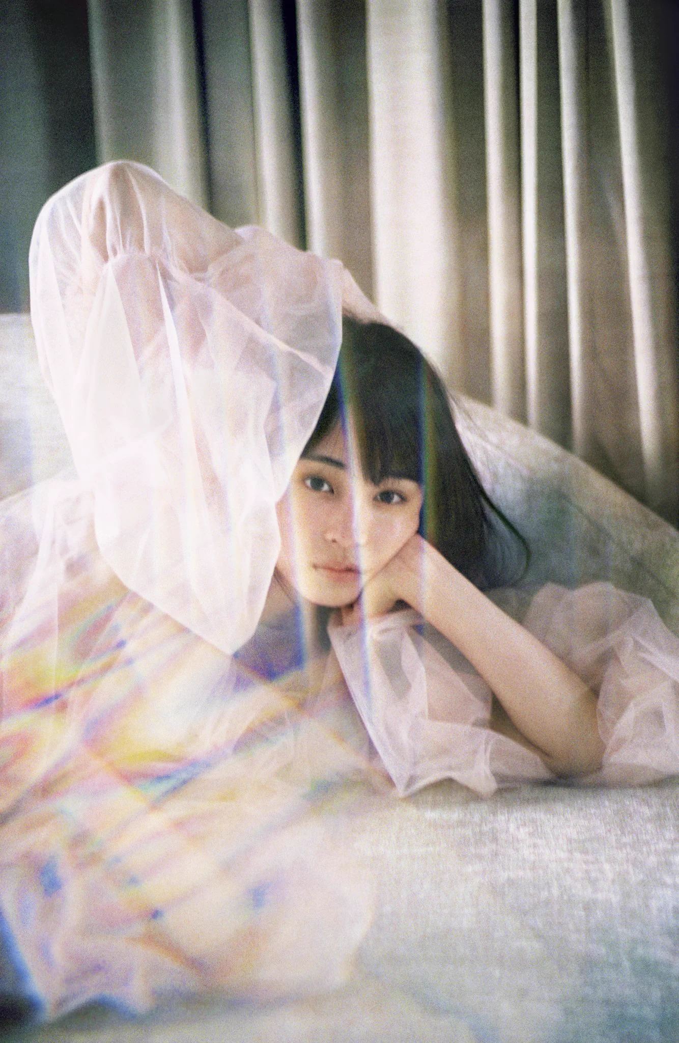 広瀬すず𝟙𝟘周年記念写真集「レジャー・トレジャー」【公式】 on X