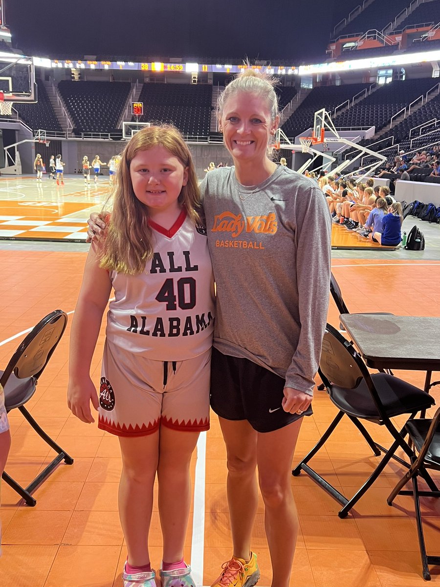 Alexandra Corbin tweet media