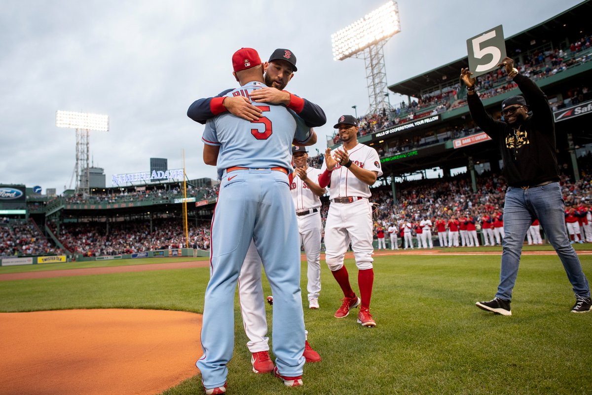 RedSox's tweet photo. A baseball legend.

Congratulations on an incredible career, Albert! https://t.co/65XecagVse
