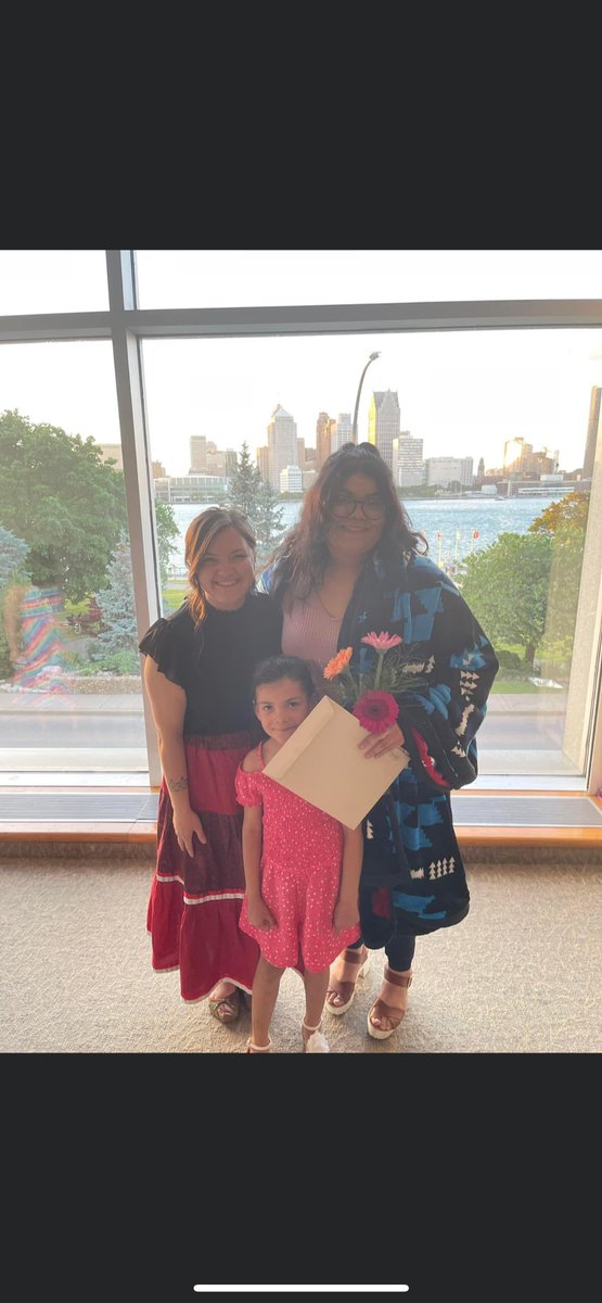 brieanne_john's tweet photo. Indigenous student graduation 2022 🥳 I’m so proud of these youth and honoured that I’ve had the chance to be a part of some of their experiences throughout their time in school. Grateful to be on this team and do the work I do! 💜 @GecdsbE https://t.co/yCBOj7kr31