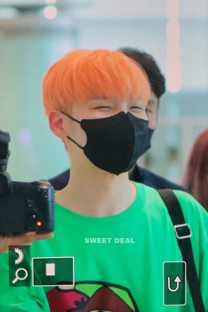 SWEETDEAL1015's tweet photo. 220619 #AB6IX #에이비식스 #전웅 
ㅋㅋㅋㅋㅋ ㅋㅋㅋ ㅋㅋㅋ 잘갓다와 .. 🥲 https://t.co/WCxAakeqwd
