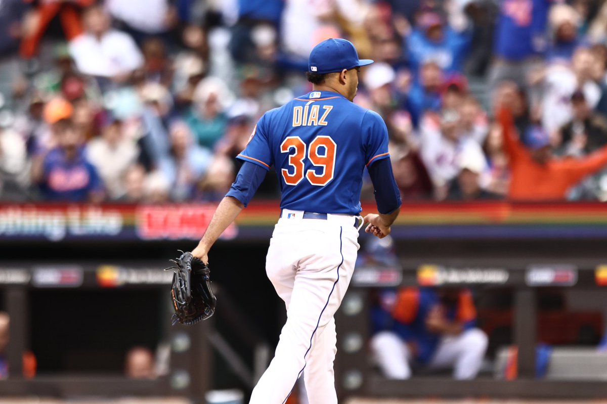 Great win today 🔥🔥🔥🔥 <a href="/tai_walker/">Taijuan Walker</a> great job my guy 🔥🔥🔥 <a href="/DrewBU3/">Drew Smith</a> 🔥🔥🔥🔥