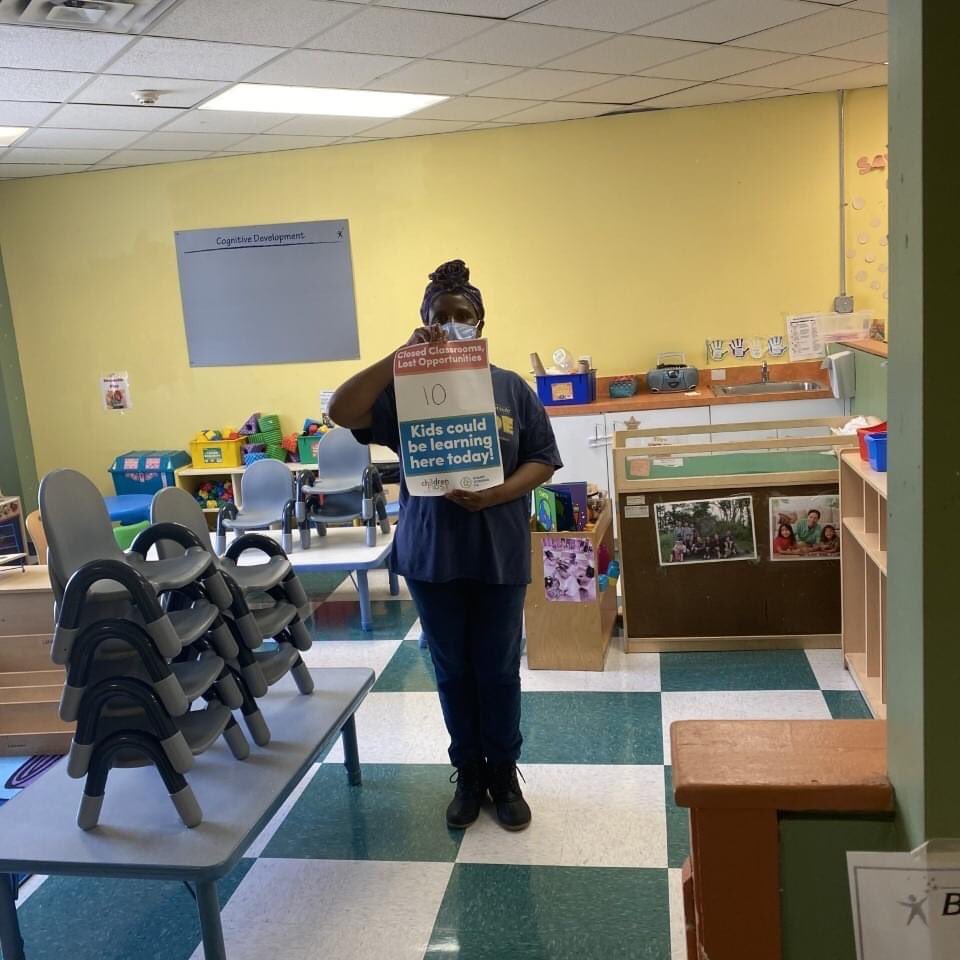 Kids1stECE's tweet photo. 42 kids should be laughing and learning in these empty classrooms. But this Brightside center can't hire and retain quality teachers because early Ed. is in sufficiently funded. The upcoming budget could #RaiseChildCare wages and make a real difference. #EmptyClassrooms #30in30 https://t.co/02pF619qV5