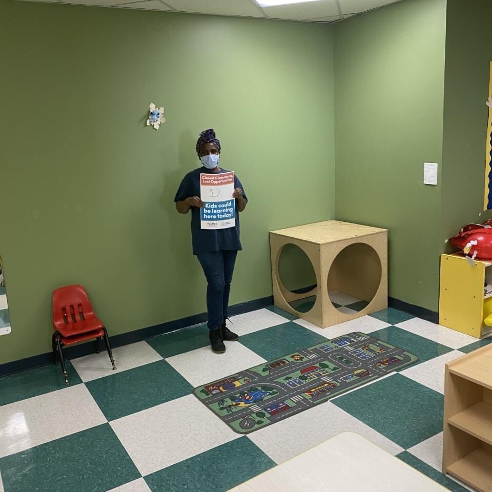 Kids1stECE's tweet photo. 42 kids should be laughing and learning in these empty classrooms. But this Brightside center can't hire and retain quality teachers because early Ed. is in sufficiently funded. The upcoming budget could #RaiseChildCare wages and make a real difference. #EmptyClassrooms #30in30 https://t.co/02pF619qV5