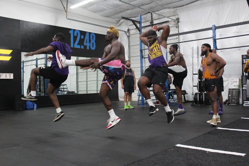 Still_Authentic's tweet photo. Bruhz warming up for #BootPicnic https://t.co/zy6WYMdXod