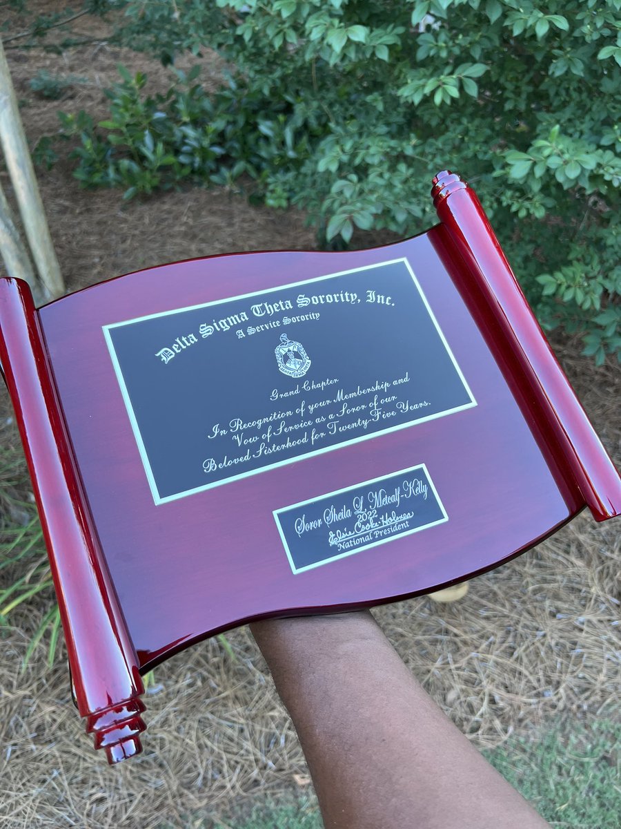 IamDelta3's tweet image. #25years #Silver @dstinc1913 #ThetaPi #GwinnettCharterMember @ccacDST