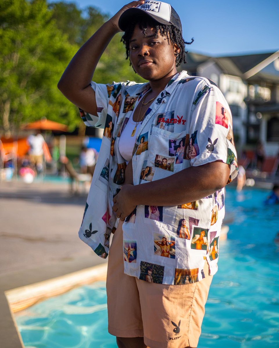 mtoshimagez's tweet photo. 🌊
@30R0UNDS 
•
•
•
#playboy #styling #pool #photography #mtoshimagez #mtoshmedia https://t.co/KdVFBuMUxs